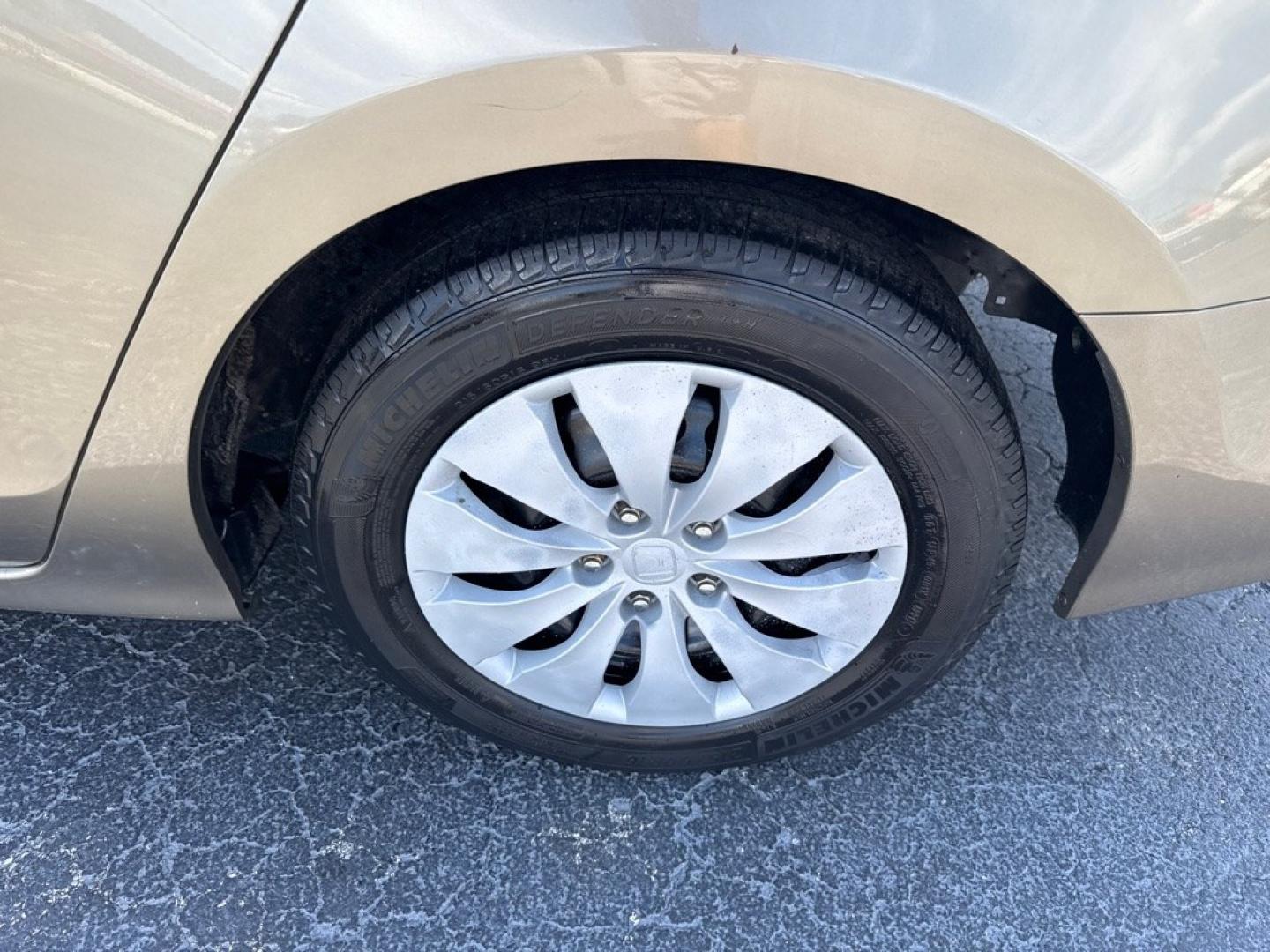 2009 TAN HONDA ACCORD LX (1HGCP26399A) with an 2.4L engine, Automatic transmission, located at 2929 9th St. West, Bradenton, 34205, (941) 242-2810, 27.473591, -82.570679 - Thanks for inquring into DriveNation USA! All vehicles listed can be viewed at www.drivenationusa.com for vehicle history reports and additonal info. We cannot quote any terms such as down payments or monthly payments without an application. You can apply directly at www.drivenationusa.com or by con- Photo#9