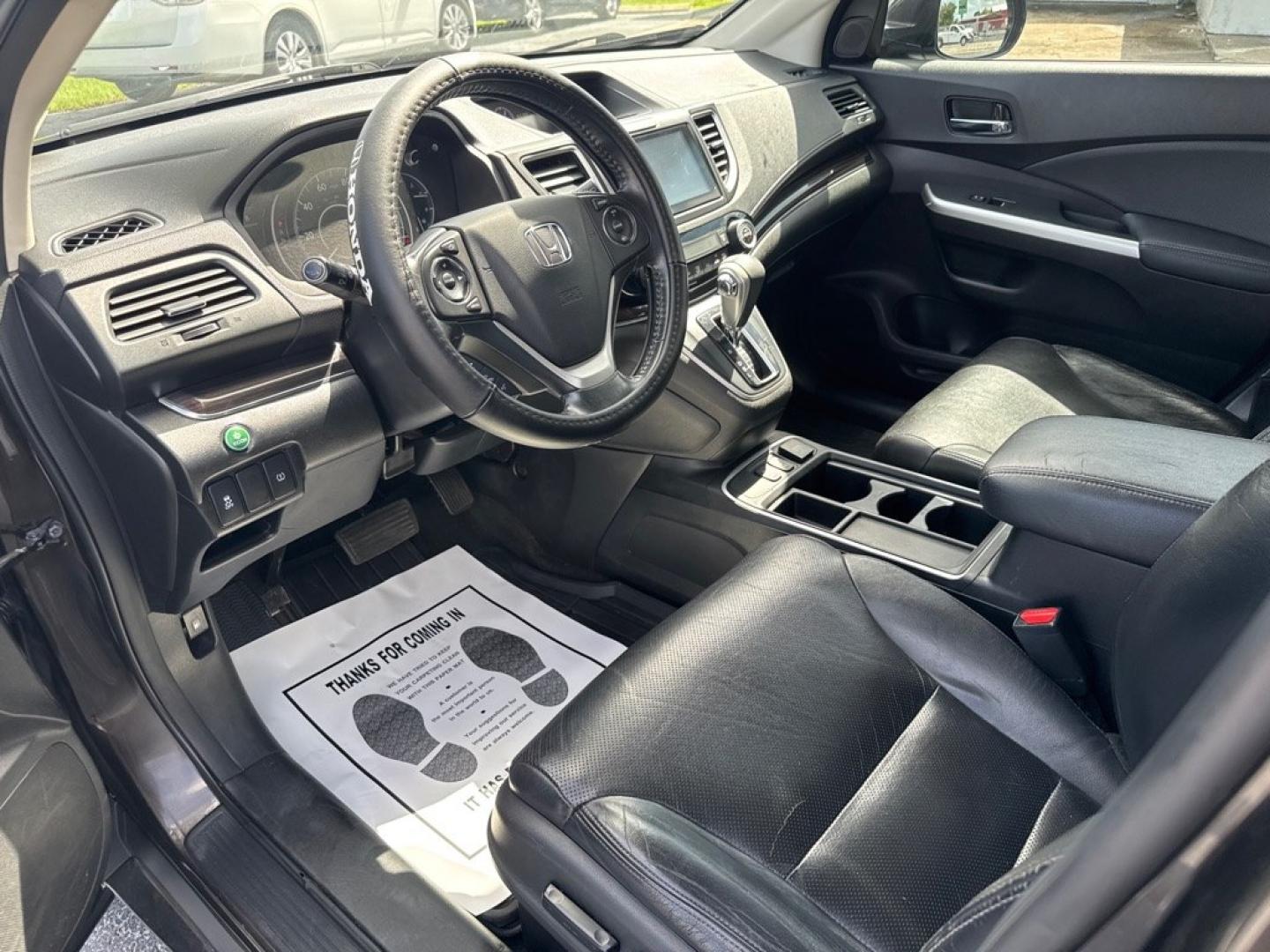 2015 GRAY HONDA CR-V EXL (2HKRM3H70FH) with an 2.4L engine, Continuously Variable transmission, located at 2929 9th St. West, Bradenton, 34205, (941) 242-2810, 27.473591, -82.570679 - Thanks for inquring into DriveNation USA! All vehicles listed can be viewed at www.drivenationusa.com for vehicle history reports and additonal info. We cannot quote any terms such as down payments or monthly payments without an application. You can apply directly at www.drivenationusa.com or by con- Photo#9