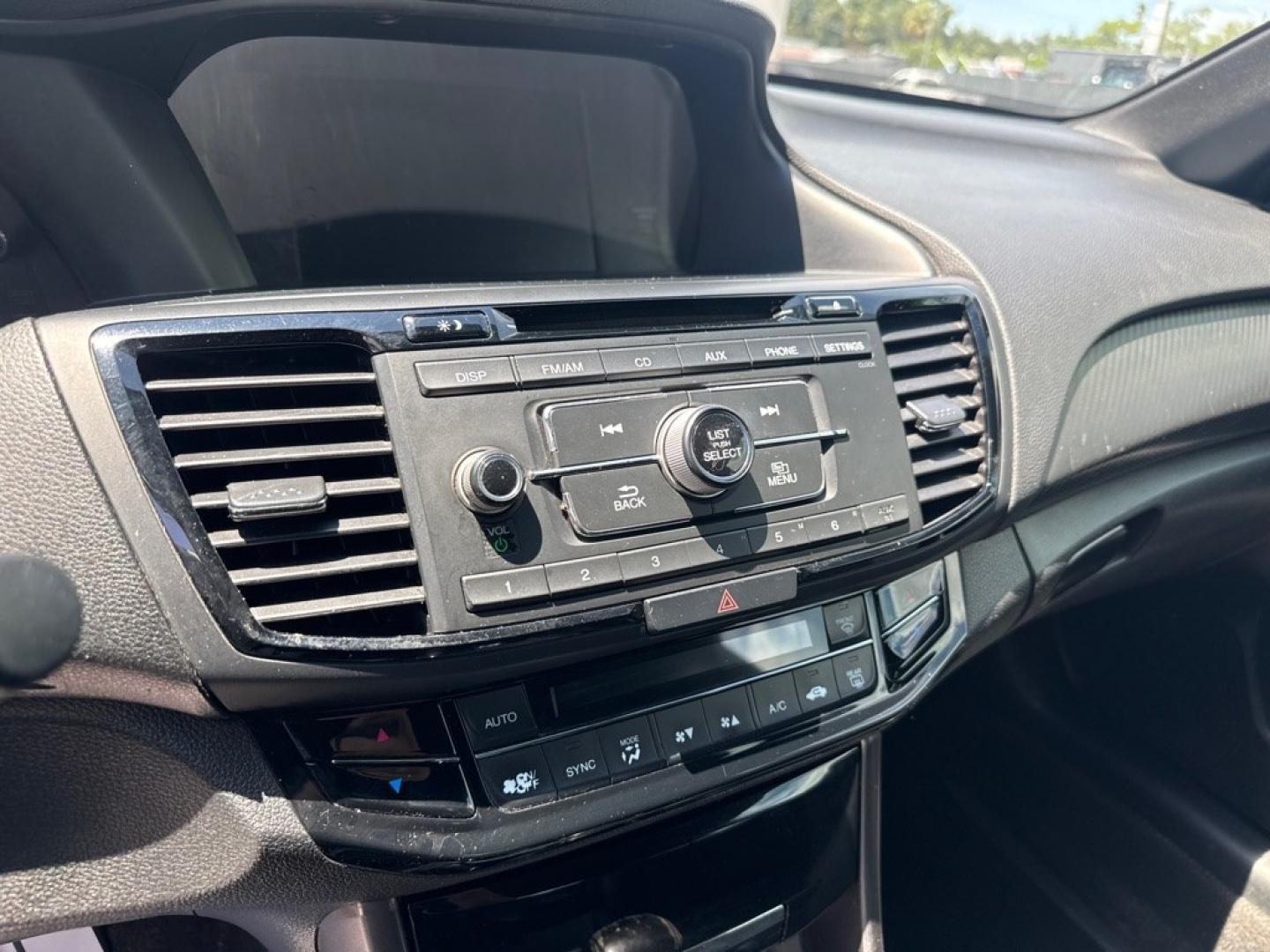 2016 SILVER HONDA ACCORD SPORT (1HGCR2F56GA) with an 2.4L engine, Continuously Variable transmission, located at 2929 9th St. West, Bradenton, 34205, (941) 242-2810, 27.473591, -82.570679- Photo#10