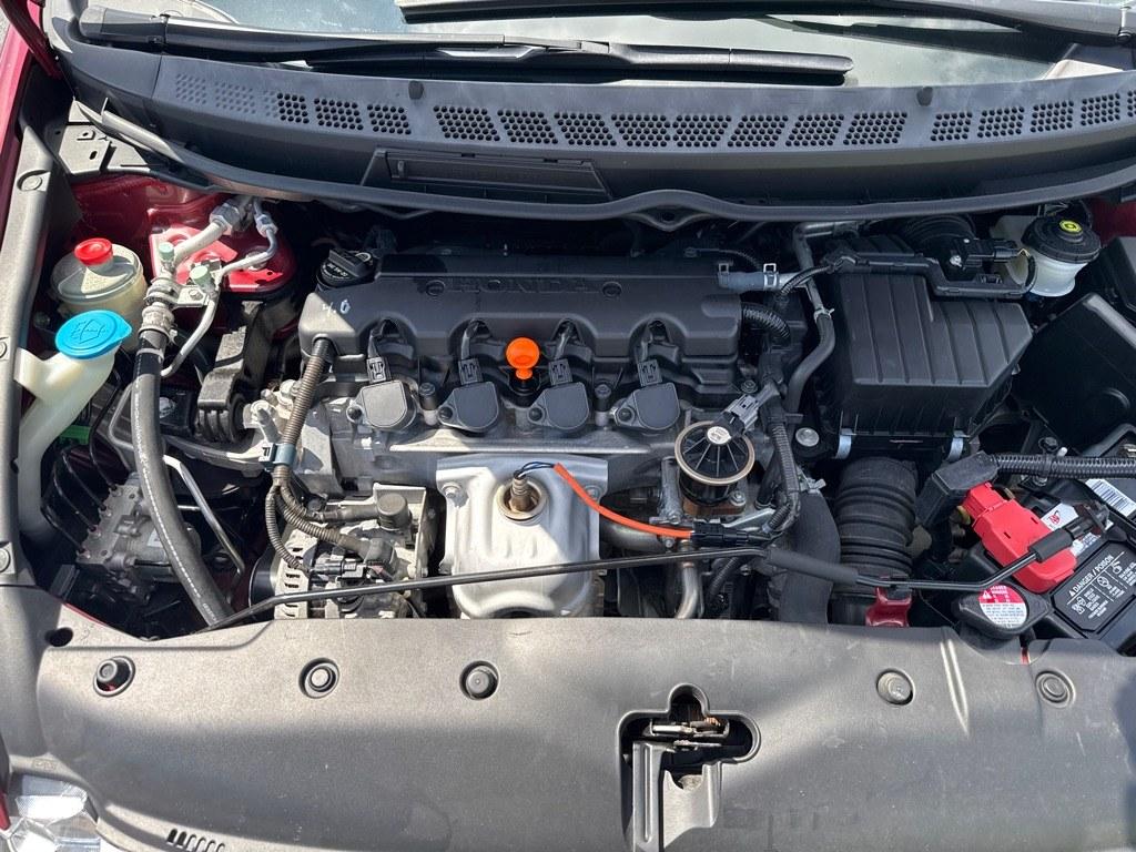 2009 RED HONDA CIVIC LX (2HGFA16599H) with an 1.8L engine, Automatic transmission, located at 2929 9th St. West, Bradenton, 34205, (941) 242-2810, 27.473591, -82.570679 - Thanks for inquring into DriveNation USA! All vehicles listed can be viewed at www.drivenationusa.com for vehicle history reports and additonal info. We cannot quote any terms such as down payments or monthly payments without an application. You can apply directly at www.drivenationusa.com or by con- Photo#12